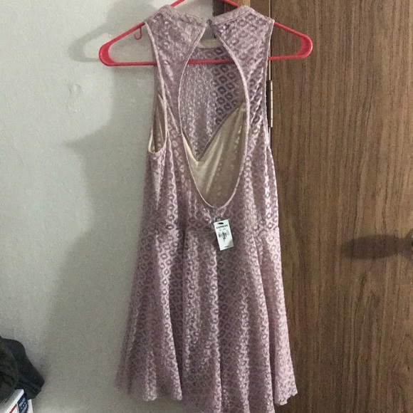 Express | Lace Open Back Dress - Picture 3 of 3